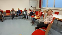 20191122 1559_01-Stuhlkreis 001.jpg