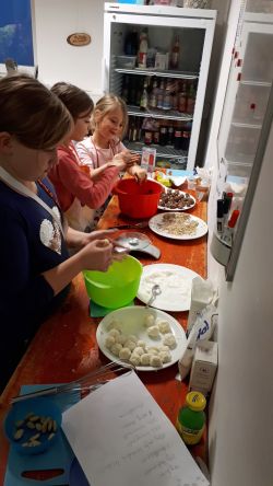 20191122 1637_01-Kugellager-Gebaeck 003.jpg